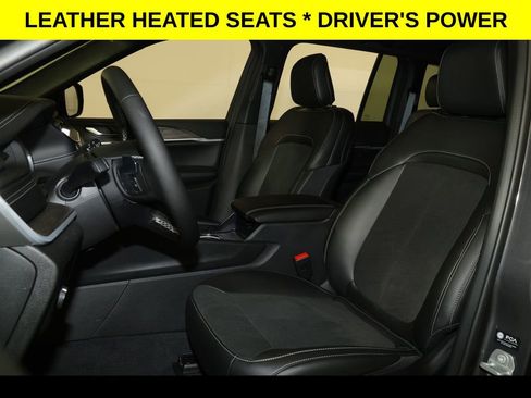 New 2026 Jeep Grand Cherokee Altitude AWD/4WD image 3