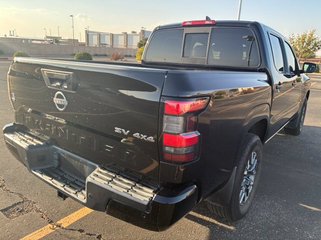 Certified 2022 Nissan Frontier SV w/ SV Premium Package AWD/4WD image 5