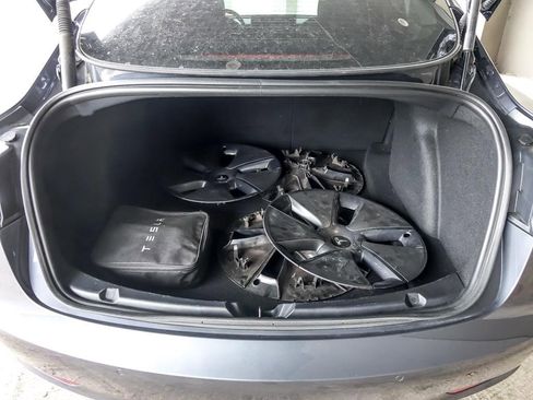 Used 2022 Tesla Model 3 Long Range image 35