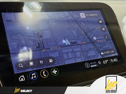 Used 2024 Chevrolet Equinox Premier image 13