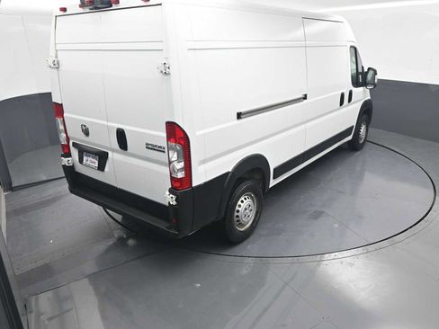 Used 2025 RAM ProMaster 2500 w/ Convenience Group FWD image 42