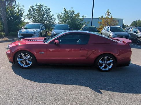 Used 2010 Ford Mustang GT Premium RWD image 7