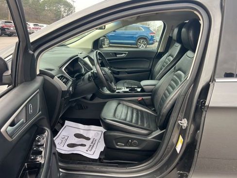 Used 2017 Ford Edge SEL w/ Equipment Group 201A image 28