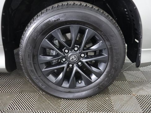 Used 2023 Lexus GX 460 Premium image 26