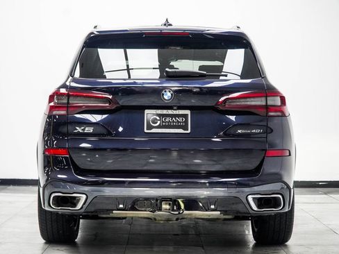 Used 2021 BMW X5 xDrive40i w/ M Sport Package AWD/4WD image 12