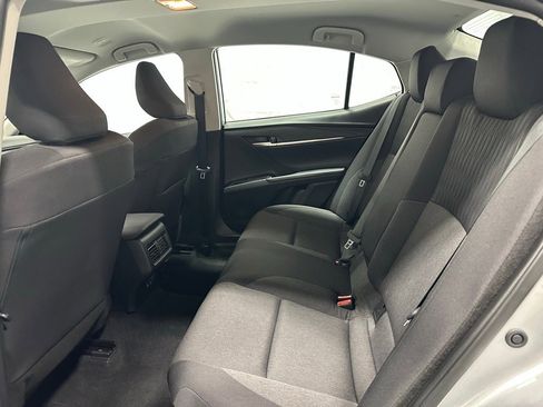 Used 2025 Toyota Camry LE image 48