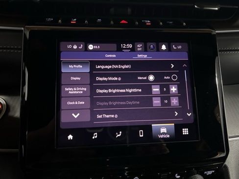 New 2025 Jeep Grand Cherokee Laredo X w/ Luxury Tech Group I image 32