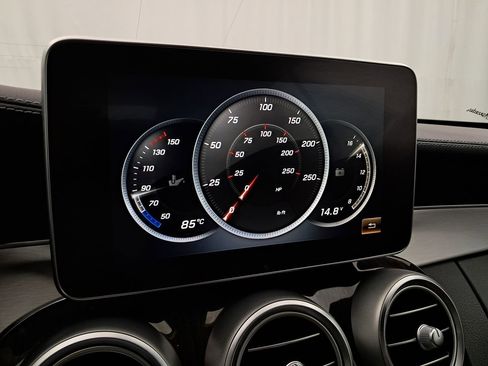 Used 2018 Mercedes-Benz C 300 4MATIC Cabriolet image 28