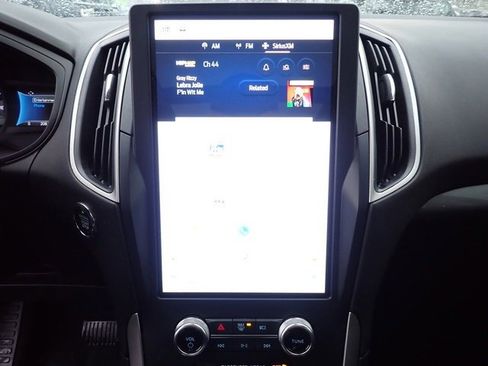 Certified 2024 Ford Edge SEL w/ Convenience Package image 28