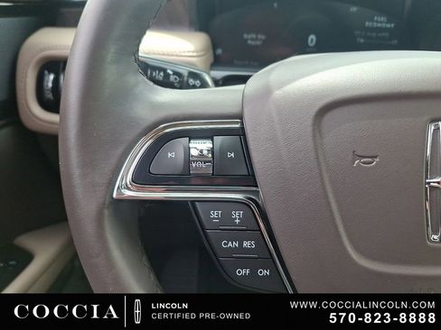Certified 2023 Lincoln Nautilus Reserve AWD/4WD image 22