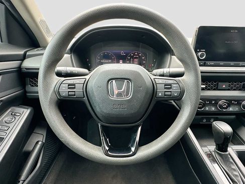 Used 2023 Honda Accord EX image 11