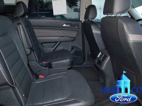 Used 2022 Volkswagen Atlas SEL Premium AWD/4WD image 14