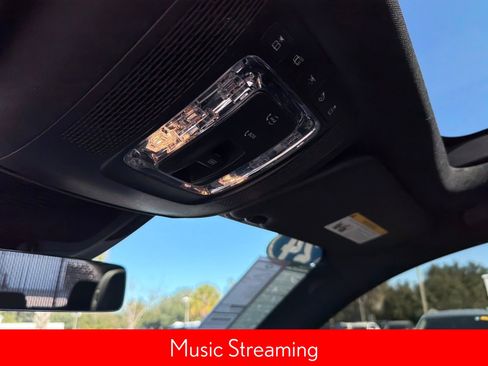 Used 2024 Mercedes-Benz GLE 450 4MATIC image 19