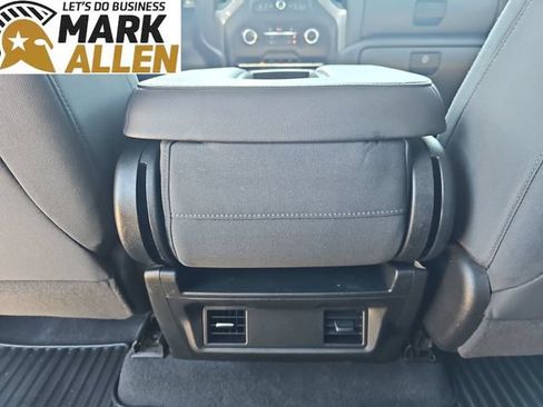 Used 2020 Chevrolet Silverado 1500 Custom w/ Custom Value Package AWD/4WD image 20