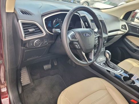 Used 2018 Ford Edge SEL w/ Equipment Group 201A image 9