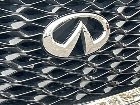 Certified 2025 INFINITI QX60 Pure image 10