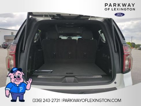 Used 2024 Chevrolet Suburban RST w/ Luxury Package AWD/4WD image 32