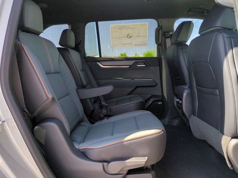 New 2026 GMC Acadia AT4 w/ Super Cruise Package AWD/4WD image 31