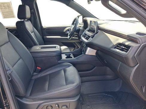 Used 2022 Chevrolet Tahoe LT w/ Luxury Package AWD/4WD image 41