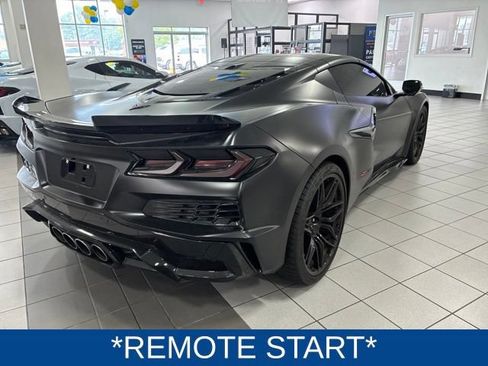 Used 2023 Chevrolet Corvette Z06 RWD image 5