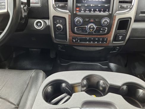 Used 2018 RAM 2500 Laramie w/ Protection Group image 11