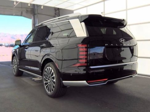 Used 2026 Hyundai Palisade Calligraphy AWD/4WD image 8