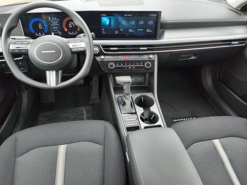 New 2026 Hyundai Sonata SE FWD image 10