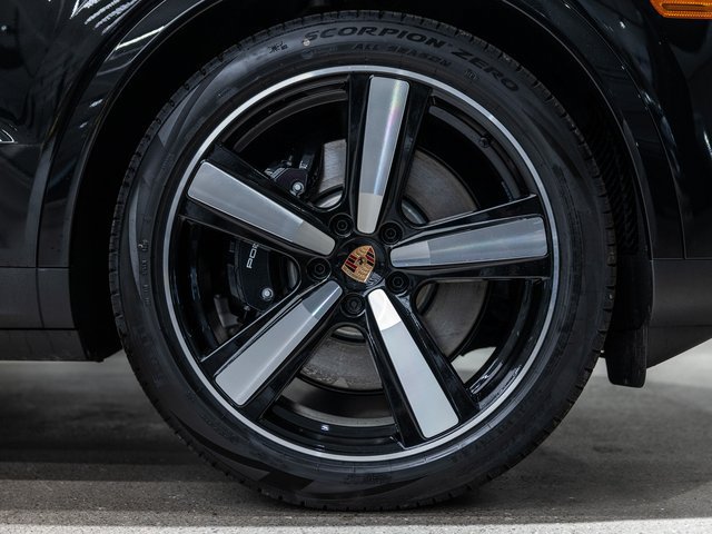 Used 2026 Porsche Cayenne E-Hybrid AWD/4WD image 20