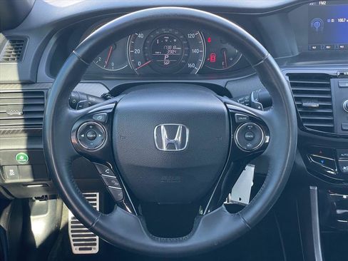 Used 2016 Honda Accord Sport image 12