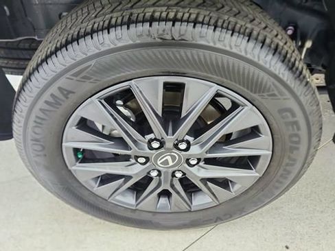 Used 2025 Lexus GX 550 550 Premium w/ Accessory Package (2T) image 61