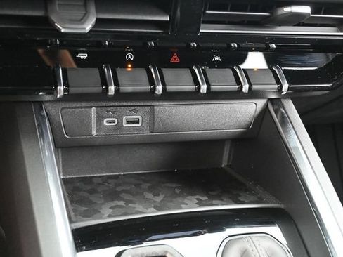 Used 2026 GMC Canyon Elevation RWD image 24