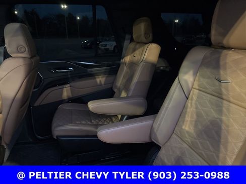 Used 2023 Cadillac Escalade Sport w/ Touring Package image 21