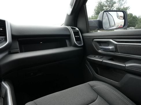 Used 2022 RAM 1500 Lone Star AWD/4WD image 8