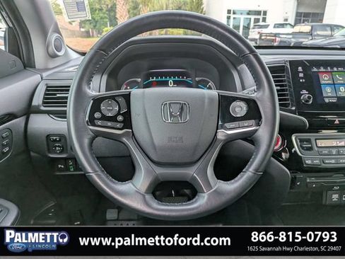 Used 2020 Honda Pilot Touring image 18
