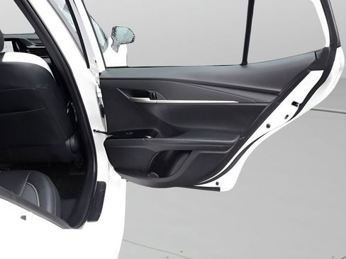Certified 2025 Toyota Camry SE w/ Convenience Package FWD image 18