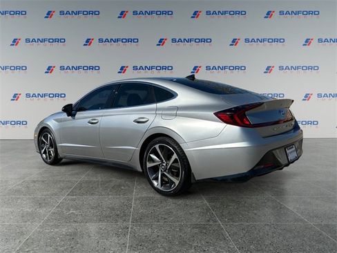 Used 2021 Hyundai Sonata SEL Plus image 3