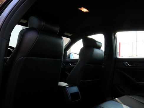 Used 2019 Honda Accord Sport image 35