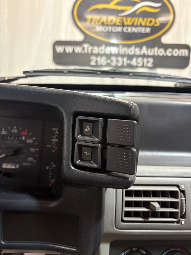 Used 1987 Ford Mustang GT RWD image 29