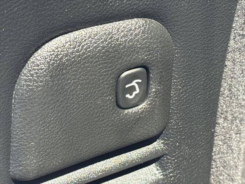 Used 2024 Dodge Durango GT AWD/4WD image 32