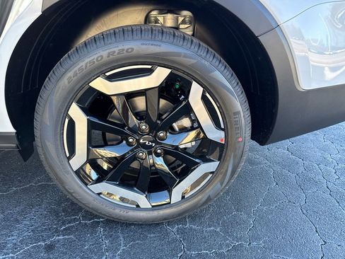 New 2025 Kia Telluride EX w/ EX Captain's Chair Package image 20