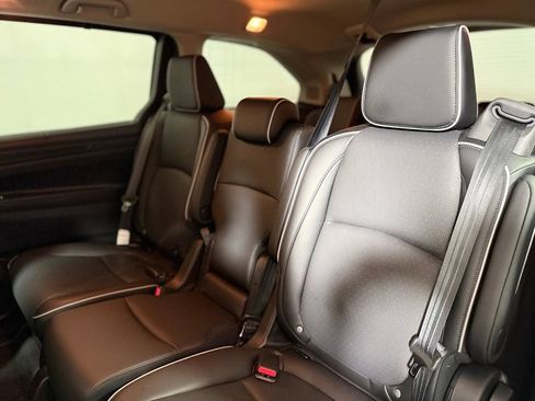 Used 2025 Honda Odyssey Elite image 24