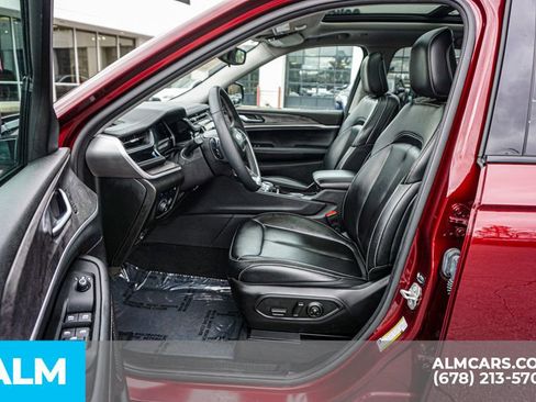 Used 2024 Jeep Grand Cherokee Limited 4xe image 18