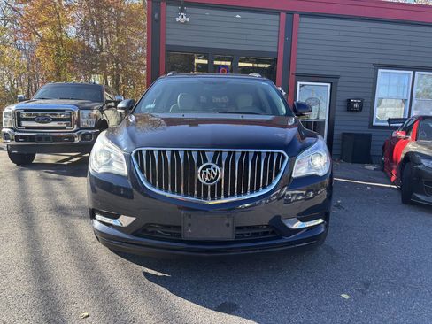 Used 2017 Buick Enclave Leather image 2