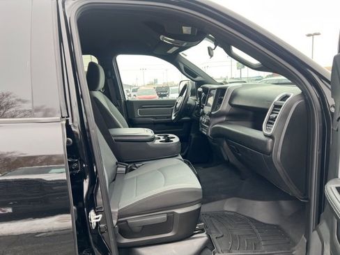 Used 2022 RAM 2500 Big Horn image 12