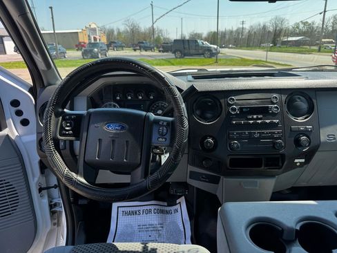 Used 2013 Ford F250 XL w/ PWR Equipment Group image 11