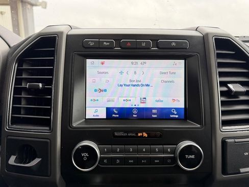 Used 2021 Ford Expedition Max XLT image 18