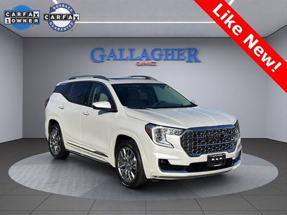 Used 2024 GMC Terrain Denali w/ Denali Premium Package
