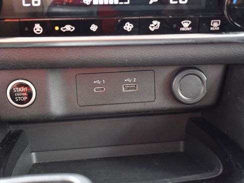 Used 2021 Nissan Rogue SV w/ Premium Package FWD image 43