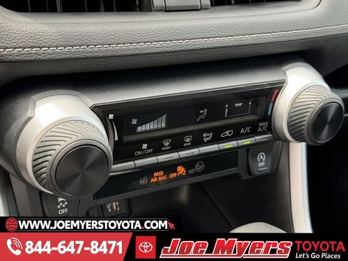 Used 2024 Toyota RAV4 LE image 20