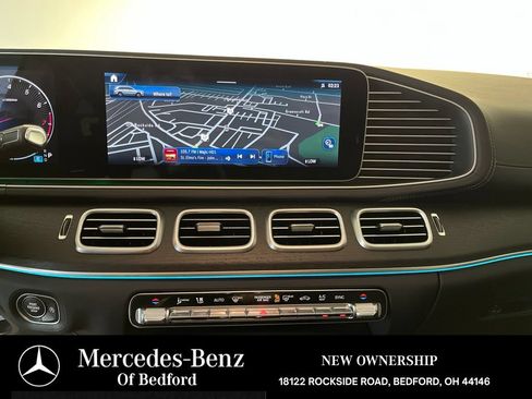 Used 2026 Mercedes-Benz GLS 580 4MATIC image 31